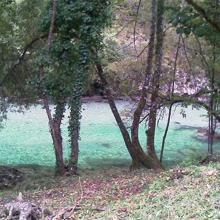 シャレー Del Ponton Trescares