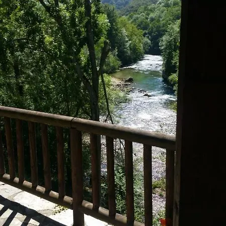 Del Ponton Chalet Trescares