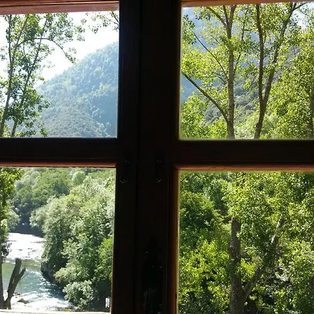 Chalet Del Ponton